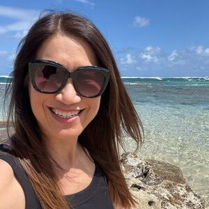 Meet your Posher, Robyn